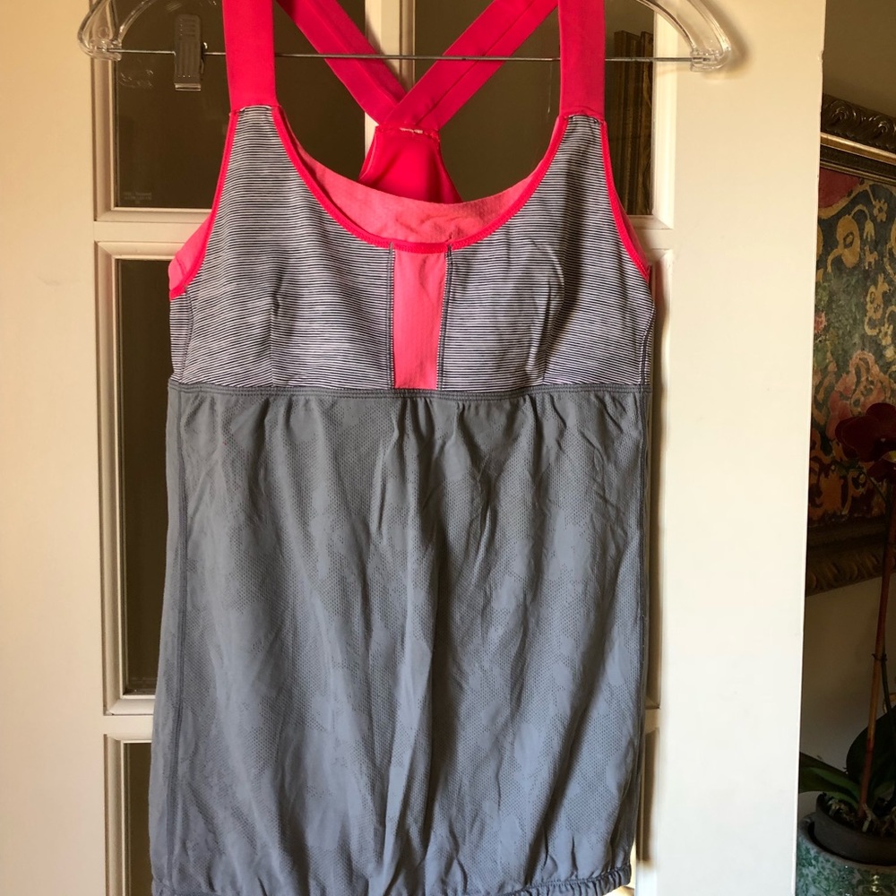 Lululemon tank top